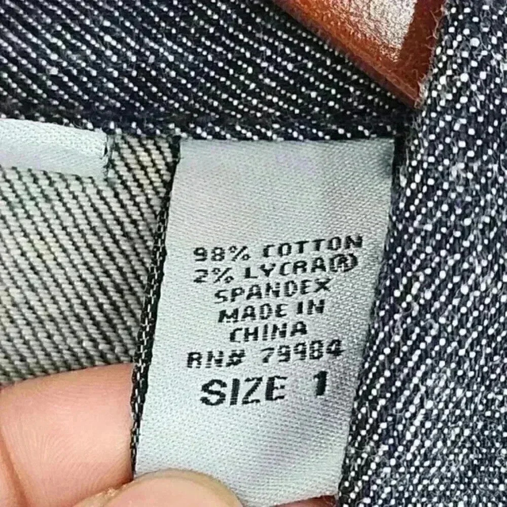 Chico's‎ Platinum Button Stud Denim Jacket Women's 1/ M - Picture 7 of 11